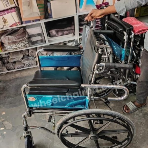 Maxton Sleeping Wheelchair with Commode - Image 4